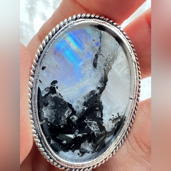 925 OMG Gorgeous! Flash Labradorite + Moonstone w/ Tourmaline Necklace Pendant - Picture 8 of 8